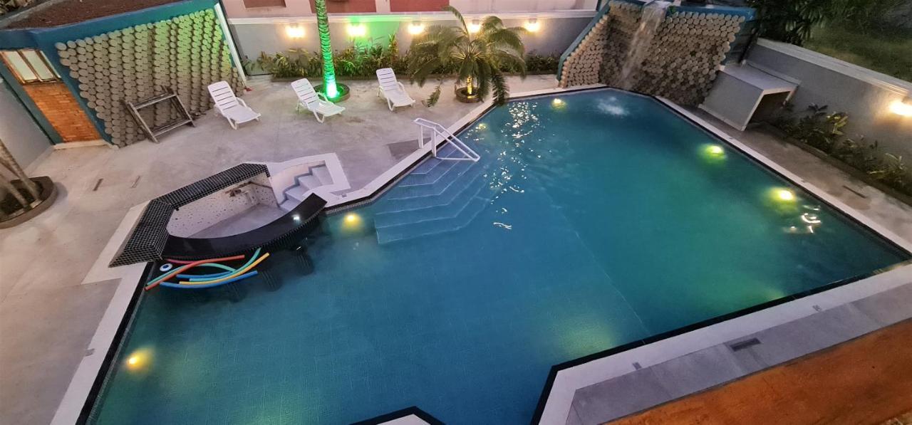 Marmeu Tropical Apartment Guaruja